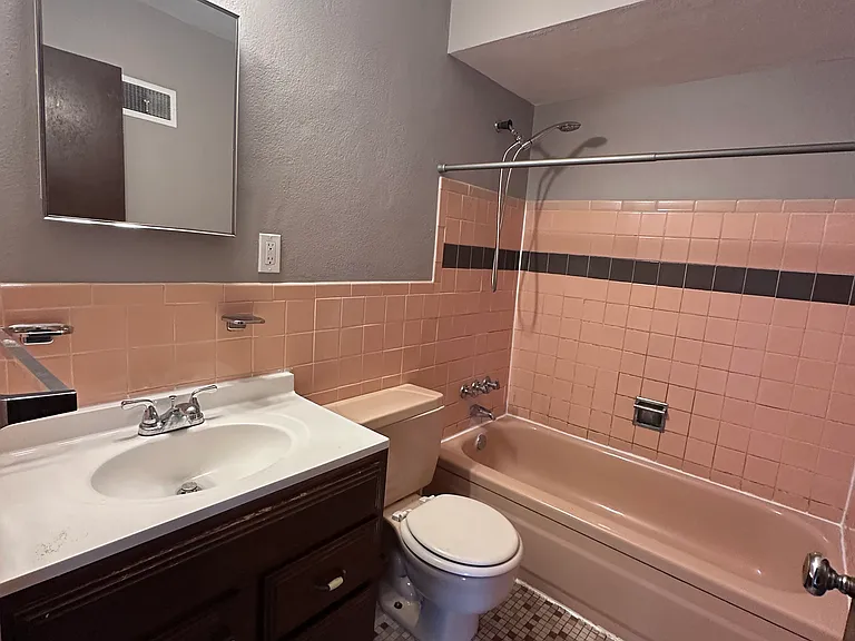 3115 Cherokee St #11 — Photo 7