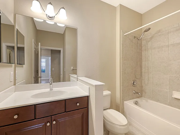 4904 Maymont Park Cir — Photo 25