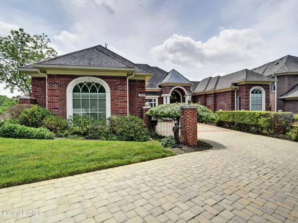 2218 Grove Hill Pl, Indian Hills, KY 40207