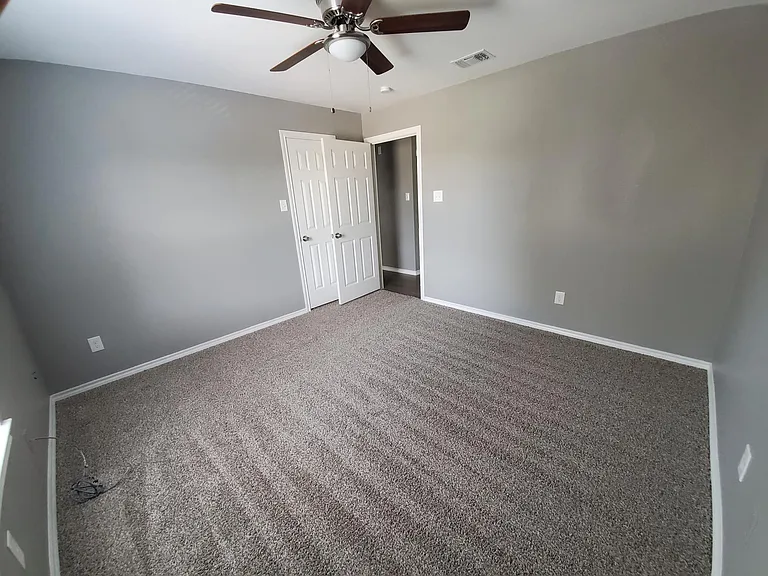 504 W Franklin St #ALVORD — Photo 11
