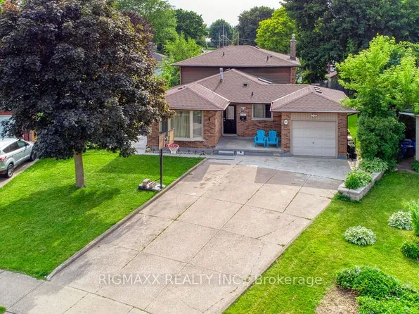 280 Regal Dr, London, ON N5Y 4Z9