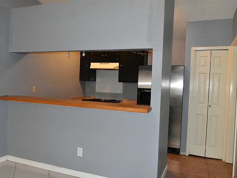 2014 High Bluff Dr — Photo 4