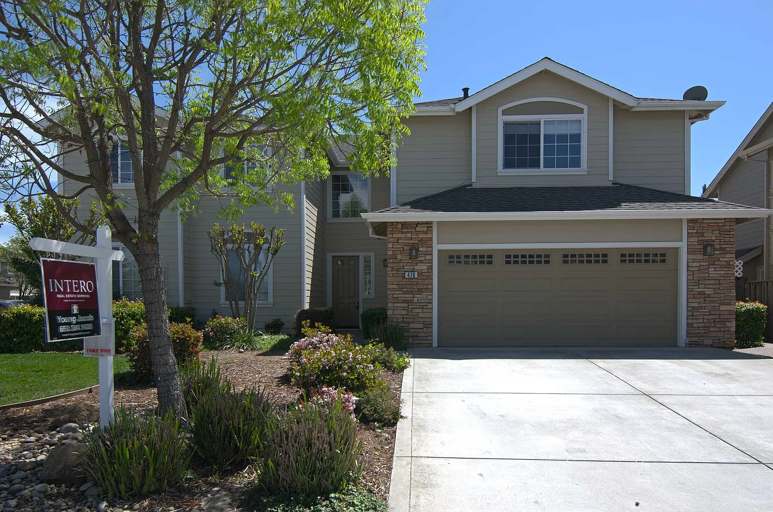 470 Calle Viento photo 1