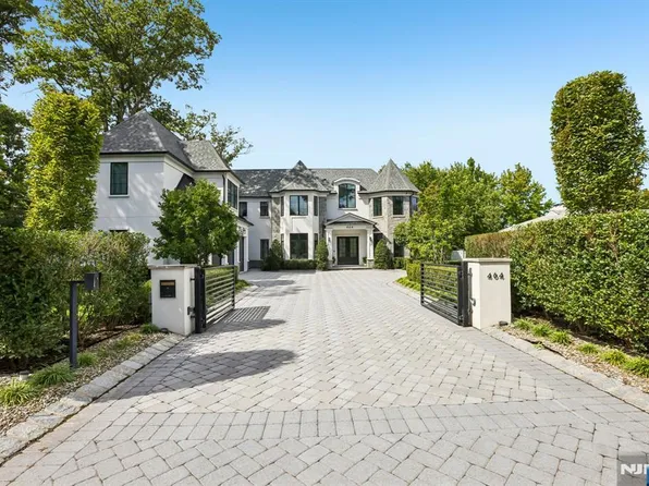 464 Woodland Street, Englewood, NJ 07631