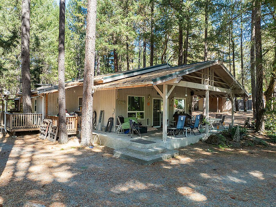1st image of 3504 Azalea Dr