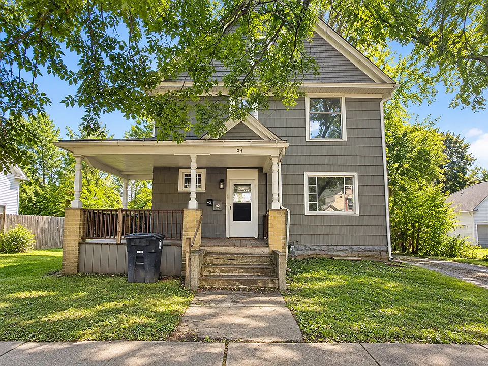 26 W York St