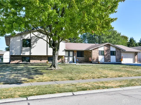 973 Princewood Ave, Dayton, OH 45429