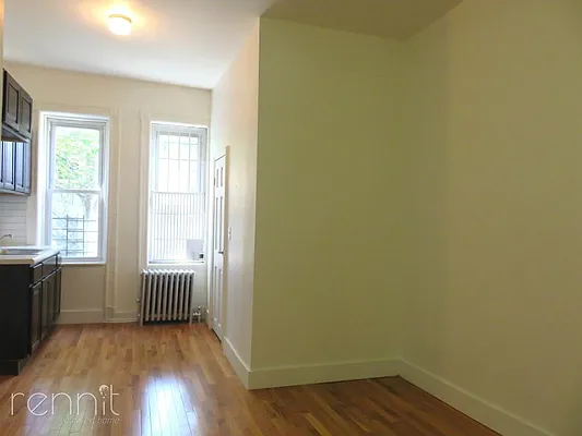 Rented by Rennit Inc. | media 70