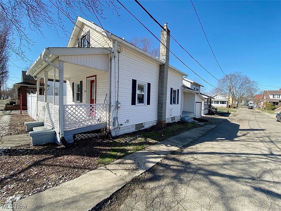 821 11th St NE, Massillon, OH 44646 MLS 4460133 Zillow