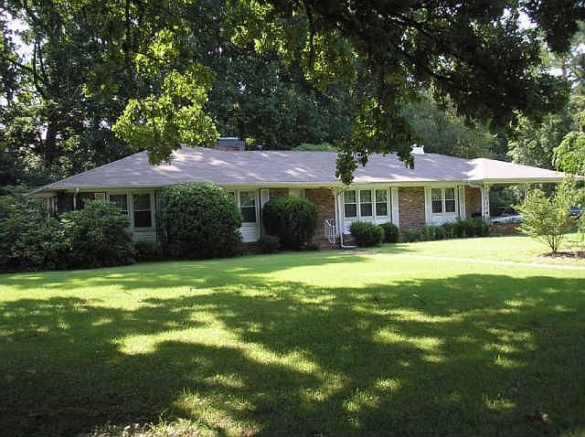 1st image of 110 Springer Dr