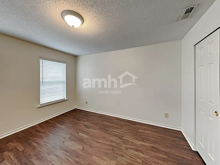 2322 Bristol Dr — Photo 20