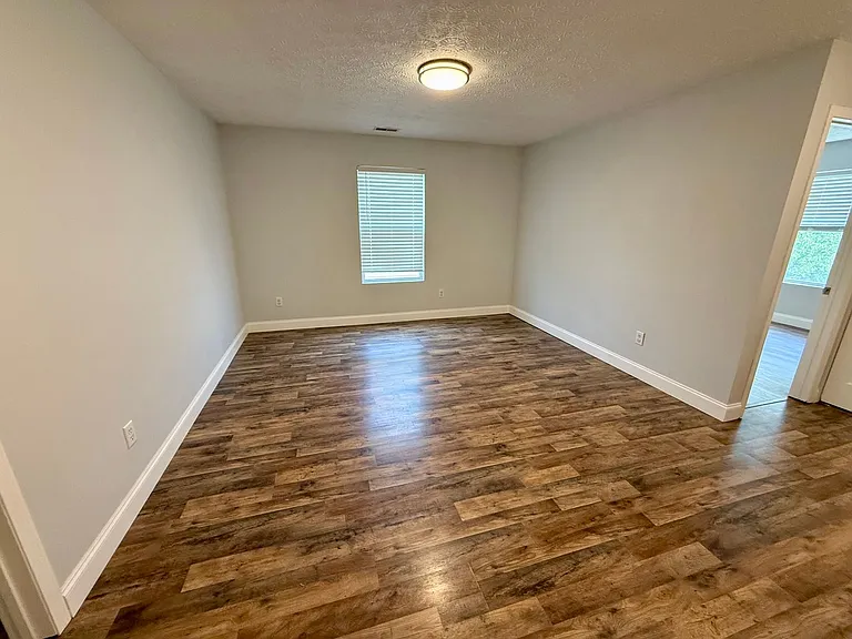 8163 Royal Elm Dr — Photo 16