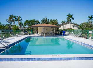 9339 Lennex Ln, Fort Myers, FL 33919