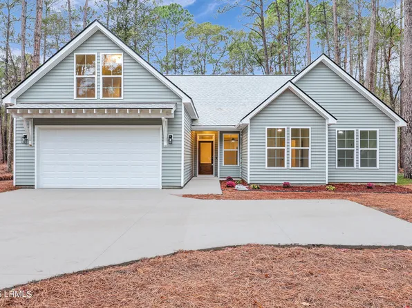 579 Sams Point Rd, Beaufort, SC 29907