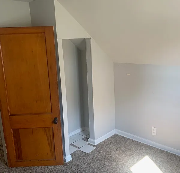 24528 Grove Ave — Photo 2