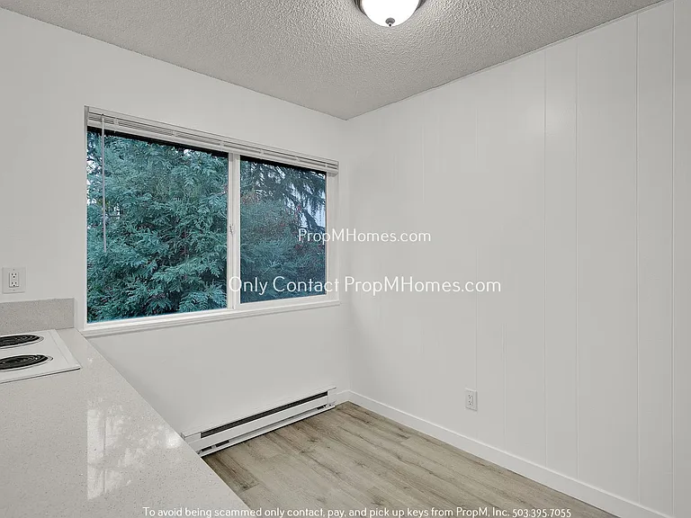 714 9th St — Photo 9