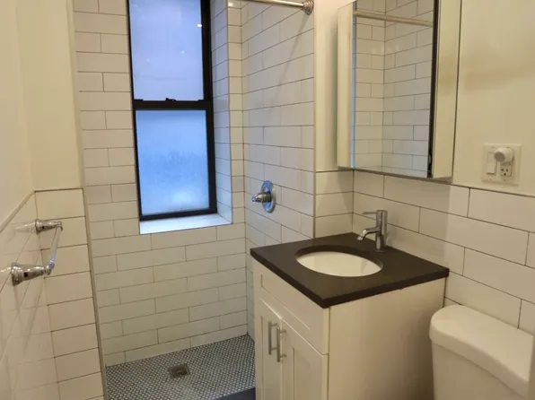 54 Maujer Street image 3 of 6