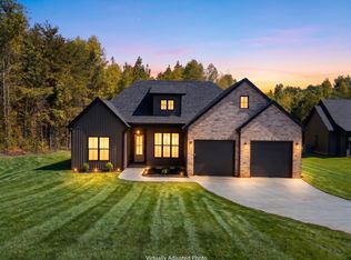 8632 Parris Bridge Rd, Chesnee, SC 29323