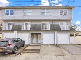 46 Ina St, Staten Island, NY 10306