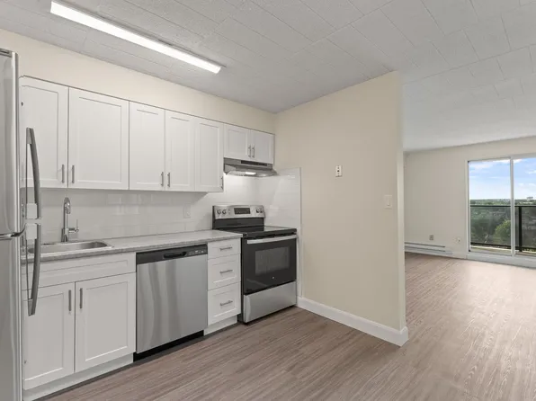 Royal Tower Apartments