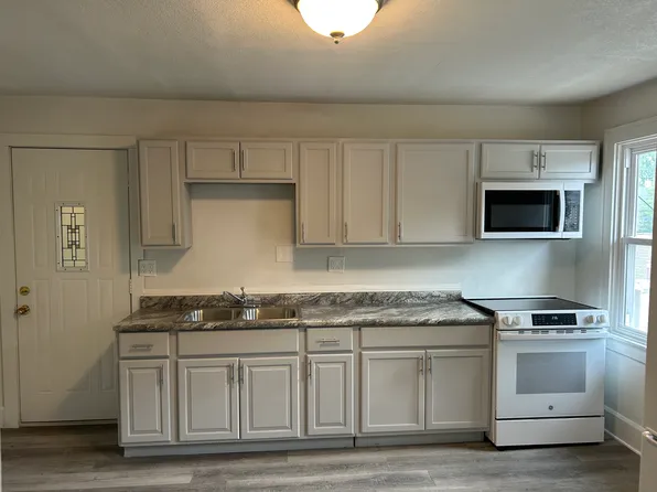 3703 E Barnard Ave #A, Cudahy, WI 53110
