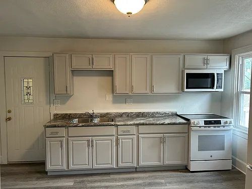 3703 E Barnard Ave #A Photo 1 3703 E Barnard Ave #A Photo 1
