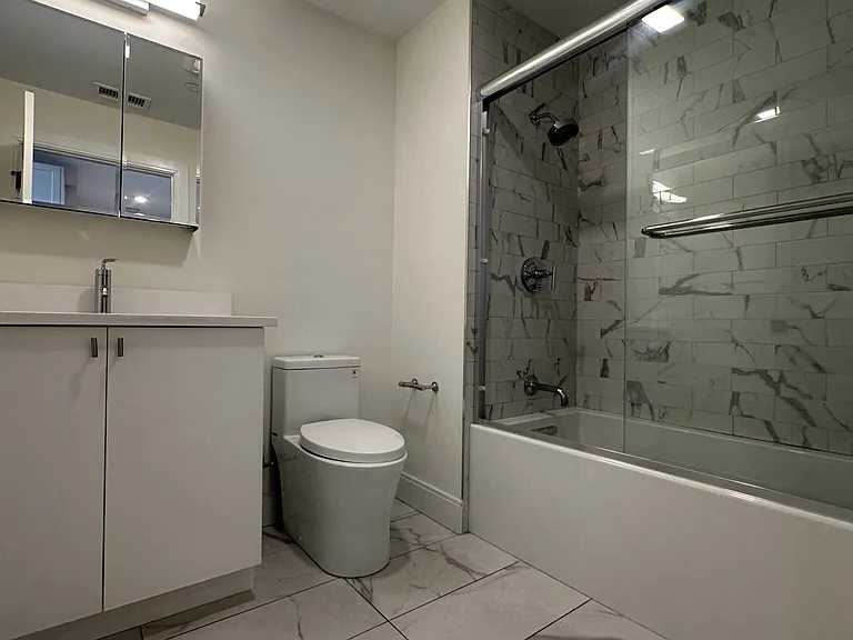197 Green St #307 — Photo 6