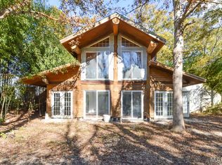 6375 Old Carpenter Rd, Edwardsville, IL 62025