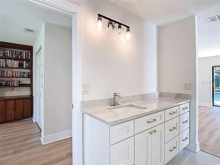 4072 Belmoor Dr — Photo 41