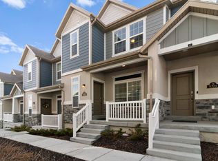 5701 W Red Ridge Ln, West Valley City, UT 84118