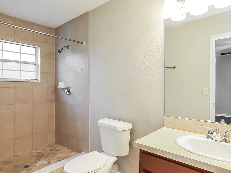 4519 Antler Hill Dr E — Photo 14