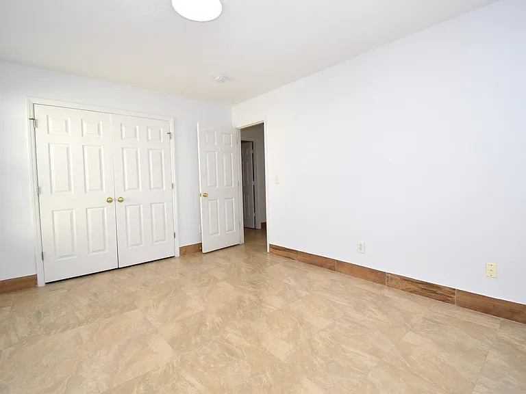 205 Lasalle Way — Photo 18
