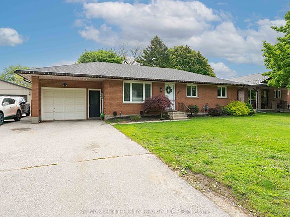 2nd image of 135 Caverly Rd
