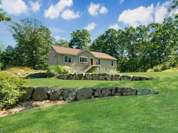 2 Andover Mohawk Rd, Byram Twp., NJ 07821