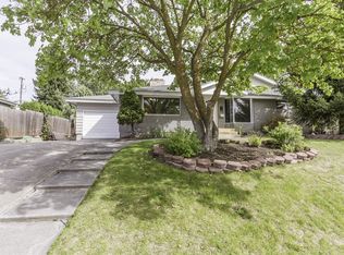 6318 N Winston Dr, Spokane, WA 99208