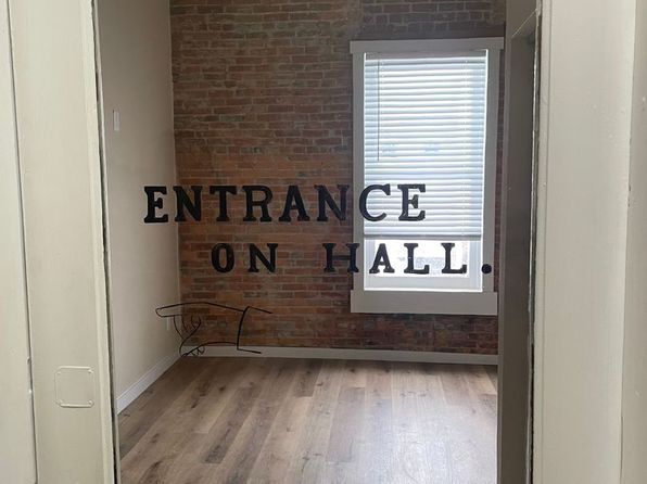 101 S Madison St, Bloomfield, IA 52537