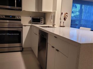 8101 SW 24th Ct APT 108, Fort Lauderdale, FL 33324
