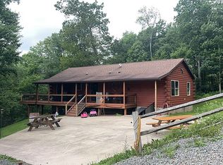 739 Brace Brook Rd, Union Dale, PA 18470