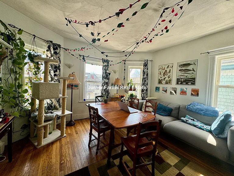 35 Cameron Ave #2R — Photo 18
