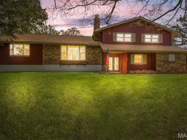 10179 Cherry Hill Ln, Potosi, MO 63664