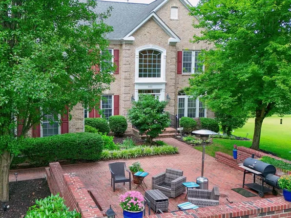 9451 Brink Rd, Gaithersburg, MD 20882