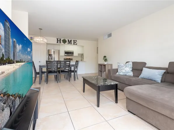 4470 NW 79th Ave APT 1A, Doral, FL 33166