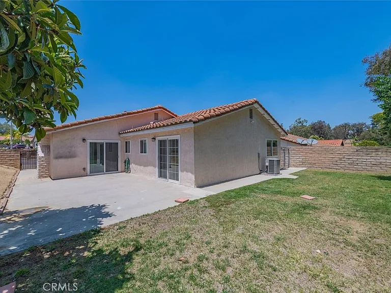 3424 S Rachel Ave — Photo 23