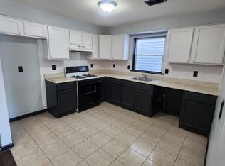 776 S 13th St FLOOR 1, Newark, NJ