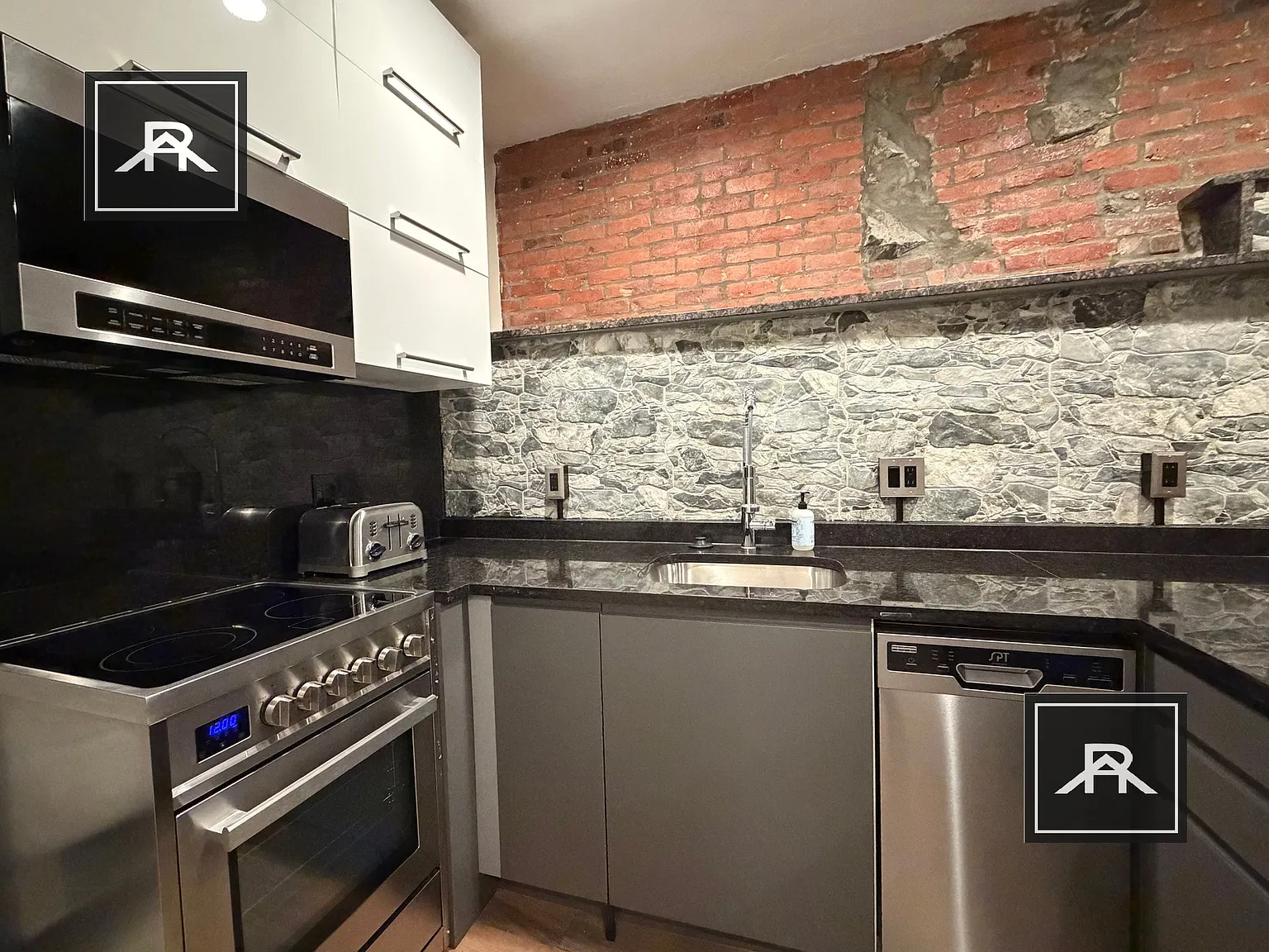 1 bed, 1.0 bath, 995 sqft, $3,200 — Photo 4