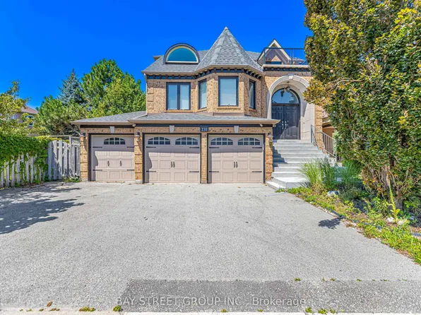 231 Shaftsbury Ave N, Richmond Hill, ON L4C 0E8