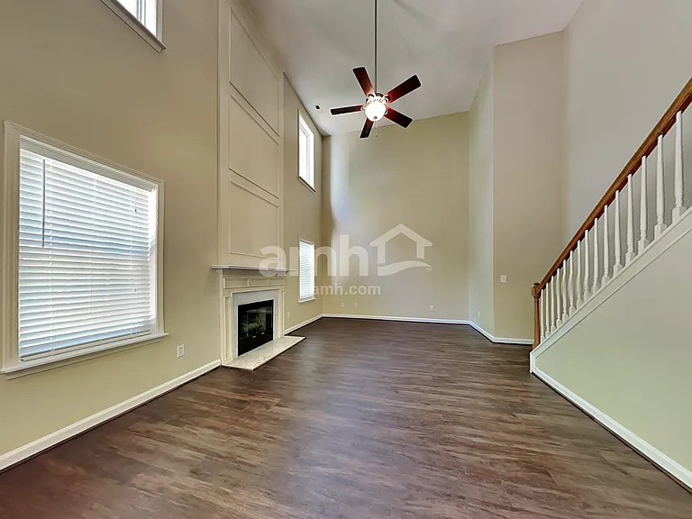 209 Kindlewood Dr — Photo 11