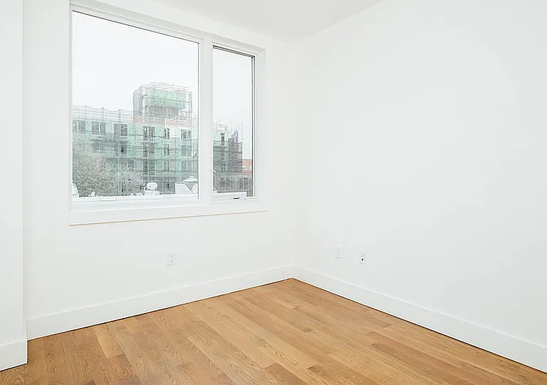 242 Newkirk Ave #5B — Photo 6