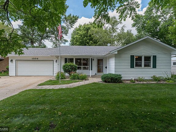 2nd image of 1506 James Dr