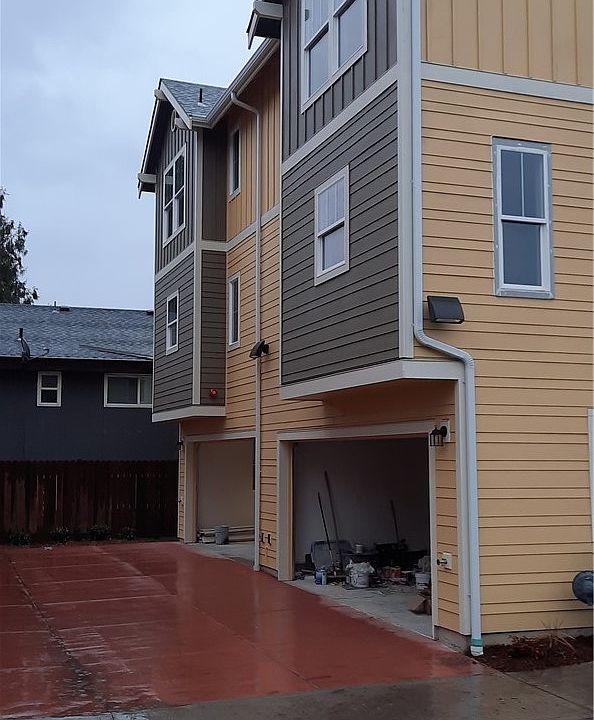2nd image of 14414 34th Ln S